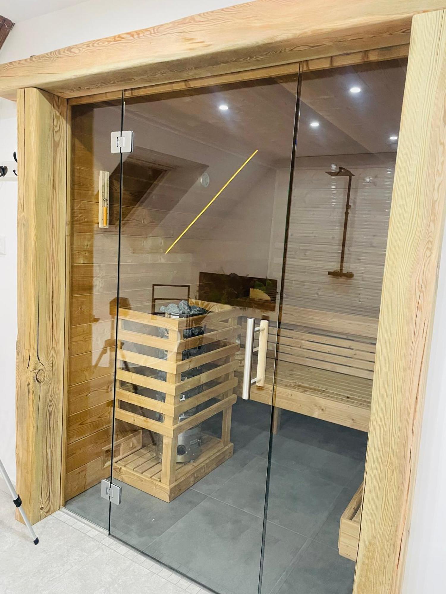 Maison Gite Chez Nounou Sauna Jacuzzi Jardin Arbore Etting Bagian luar foto
