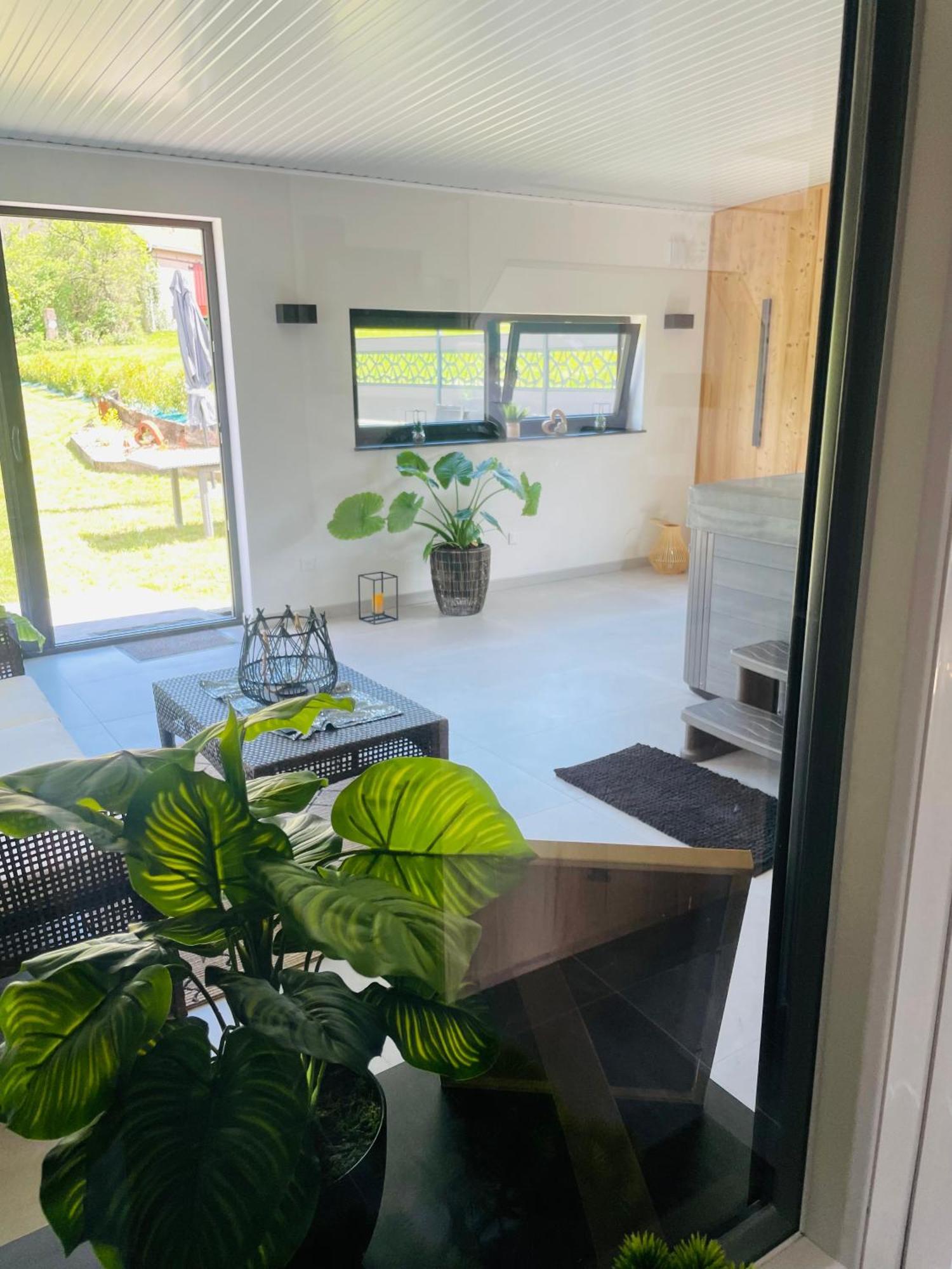 Maison Gite Chez Nounou Sauna Jacuzzi Jardin Arbore Etting Bagian luar foto